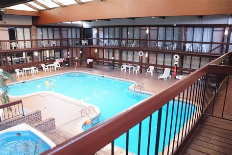 Altoona grand hotel - Altoona Grand Hotel: WARNING! Bed bug infestation - See 180 traveler reviews, 63 candid photos, and great deals for Altoona Grand Hotel at Tripadvisor.